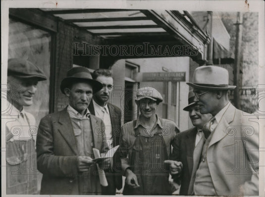 1937 Press Photo Matt Bunch and George Titler, UMW Organizers