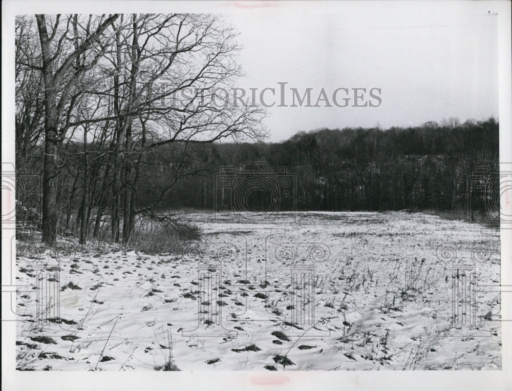 Press Photo Wincheled and end of County Concord Metro Park Development