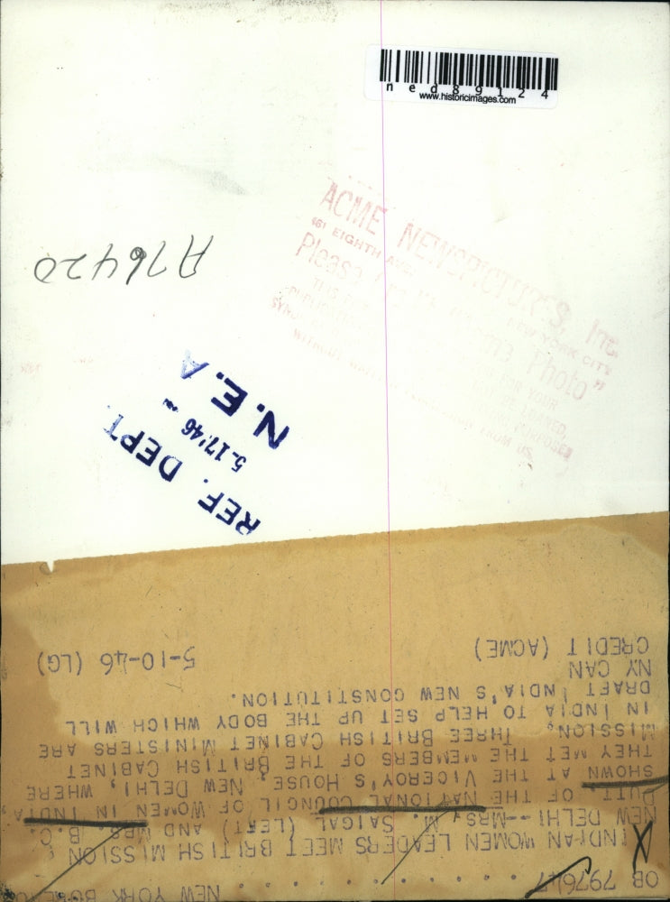 1946 Press Photo Mrs. M. Saigal and Mrs. BD Putt At Viceroy's House in New Delhi