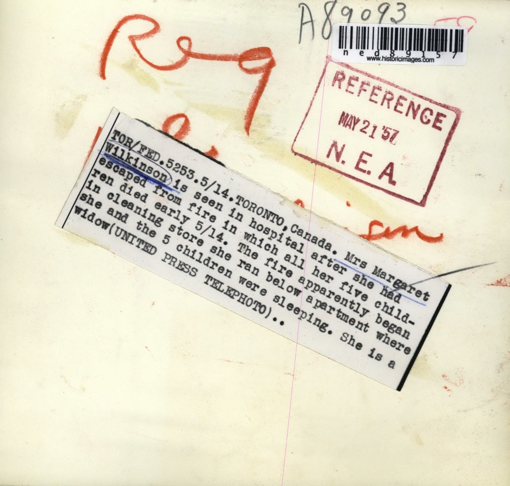 1957 Press Photo Margaret Wilkinson escaped from fire,5 children died