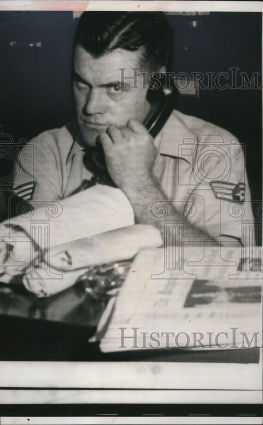 1962 Press Photo Airman third class Ed Dunn who shot his ex-wife six times.
