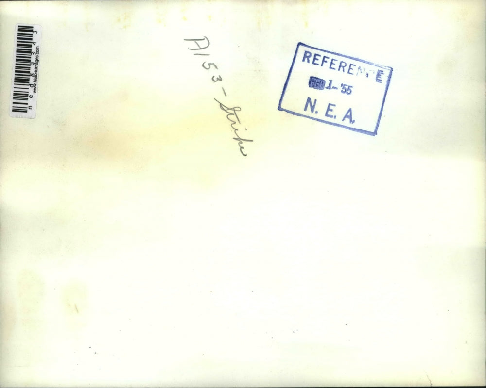 1955 Press Photo Pickets at Windsor plant of Ford Motor Company