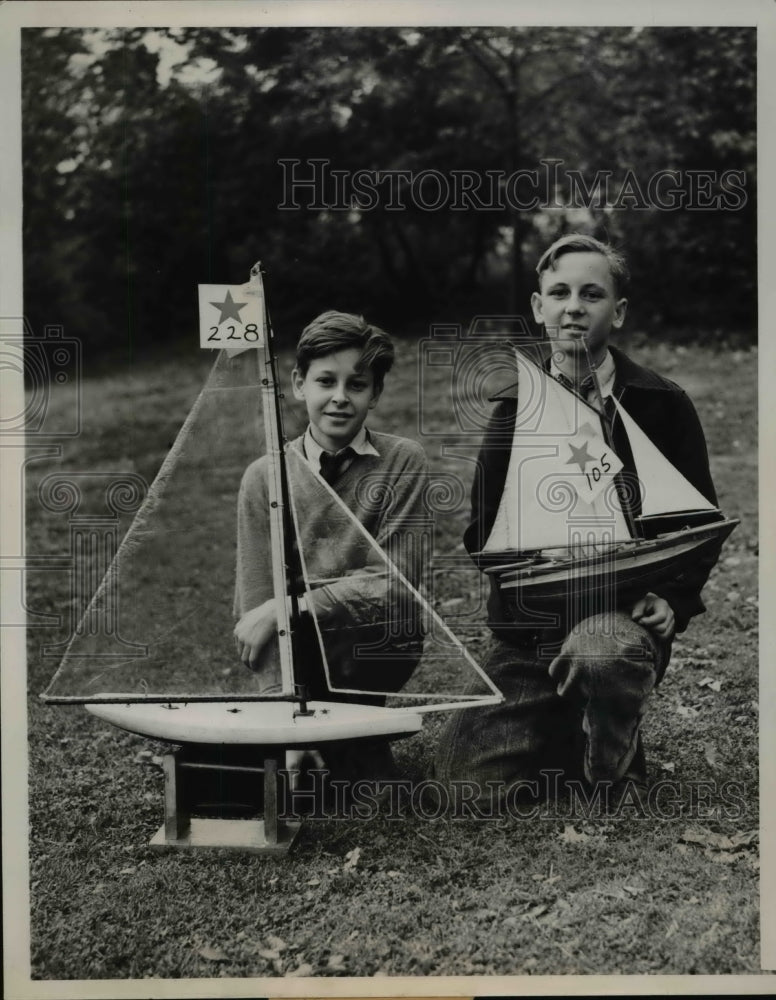 Load image into Gallery viewer, 1938 Press Photo Winner of Class A event at 12th Semi-Annual Model Sailboat

