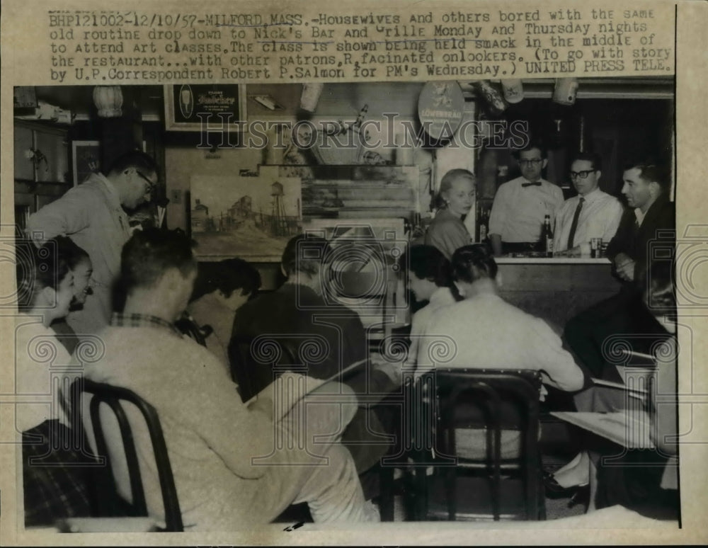 1957 Press Photo Art Class at Nick's Bar and Grille Monday in Milford Mass