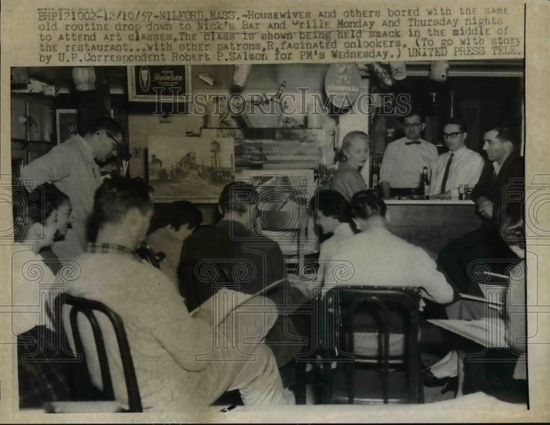 Load image into Gallery viewer, 1957 Press Photo Art Class at Nick's Bar and Grille Monday in Milford Mass
