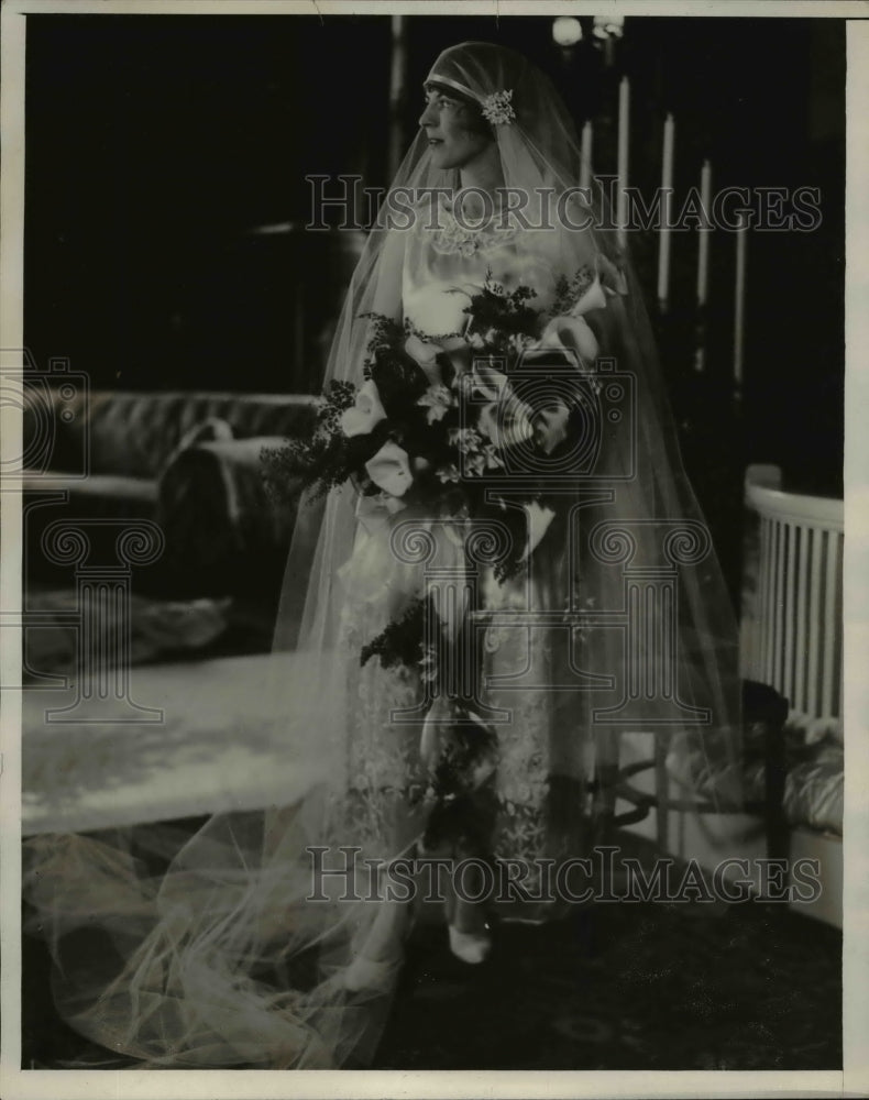 1929 Press Photo Mrs.Charles J. Young, daughter in law of Qwen D. Young