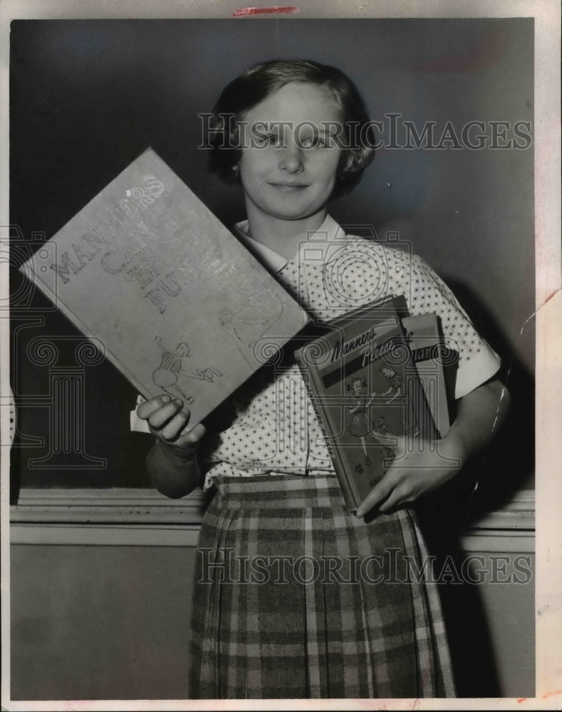 1955 Press Photo Student Elaine Bengston,at Tremont School