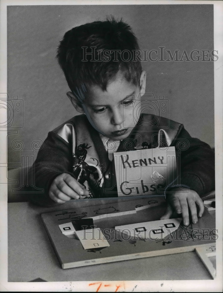 1965 Press Photo Kenny Gibson, Preschool at Tremont School