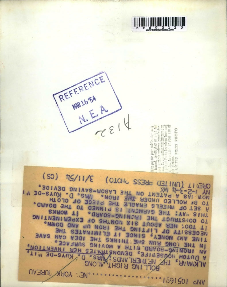 1954 Press Photo Mrs.D. Kuys-De Wit on her Ironing board invention