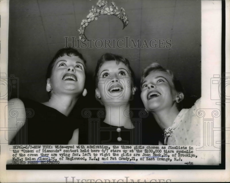 Load image into Gallery viewer, 1956 Press Photo Meek,Grady &amp; Olson finalist of the Queen of the Diamond
