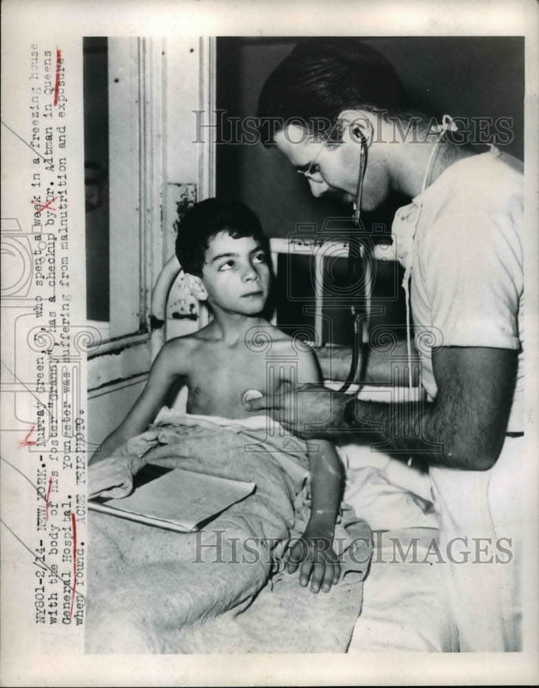 1948 Press Photo Murray Green's check-up with Dr. Altman in Queens Hospital