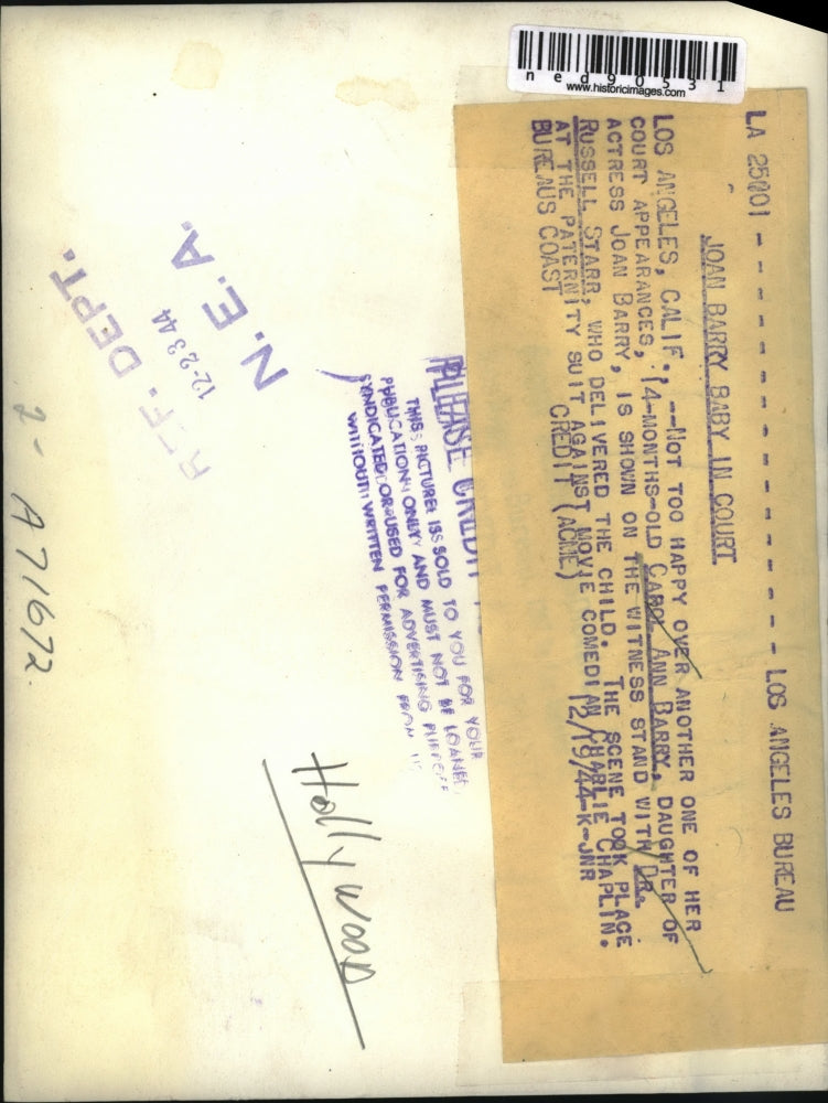 1944 Press Photo Baby Daughter of Actress Joan Barry, is shown in Court