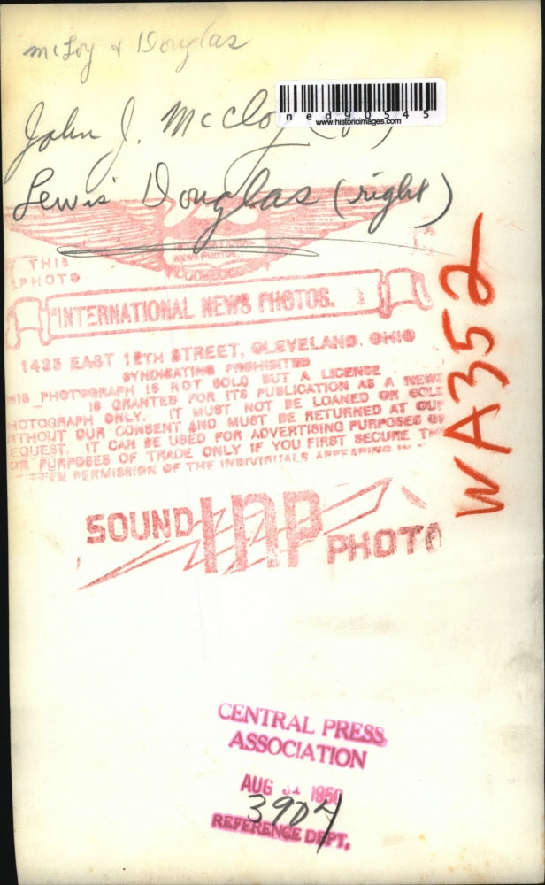 1950 Press Photo Lawyer John J. Mccloy w/ Lewis Douglas (right)