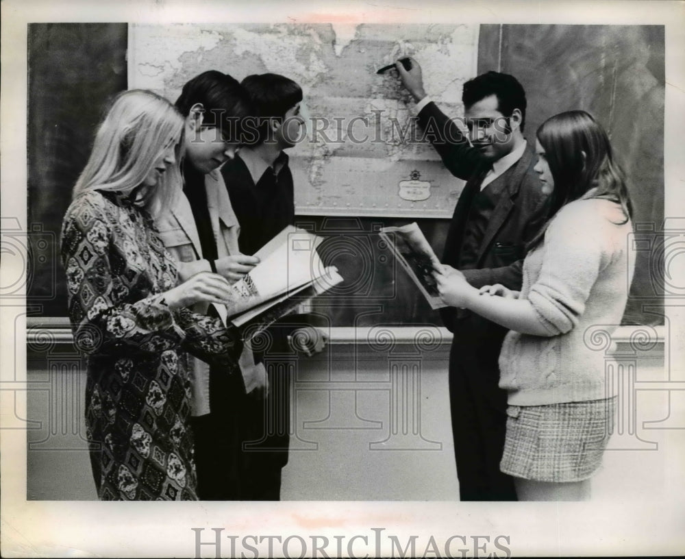 Press Photo Cheryl McDonald, Greg Bland, Steve Rolwick,William Patti,Sue Webber