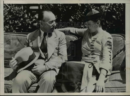 1936 Press Photo Irish Free State Minister,on vacation w/ his wife