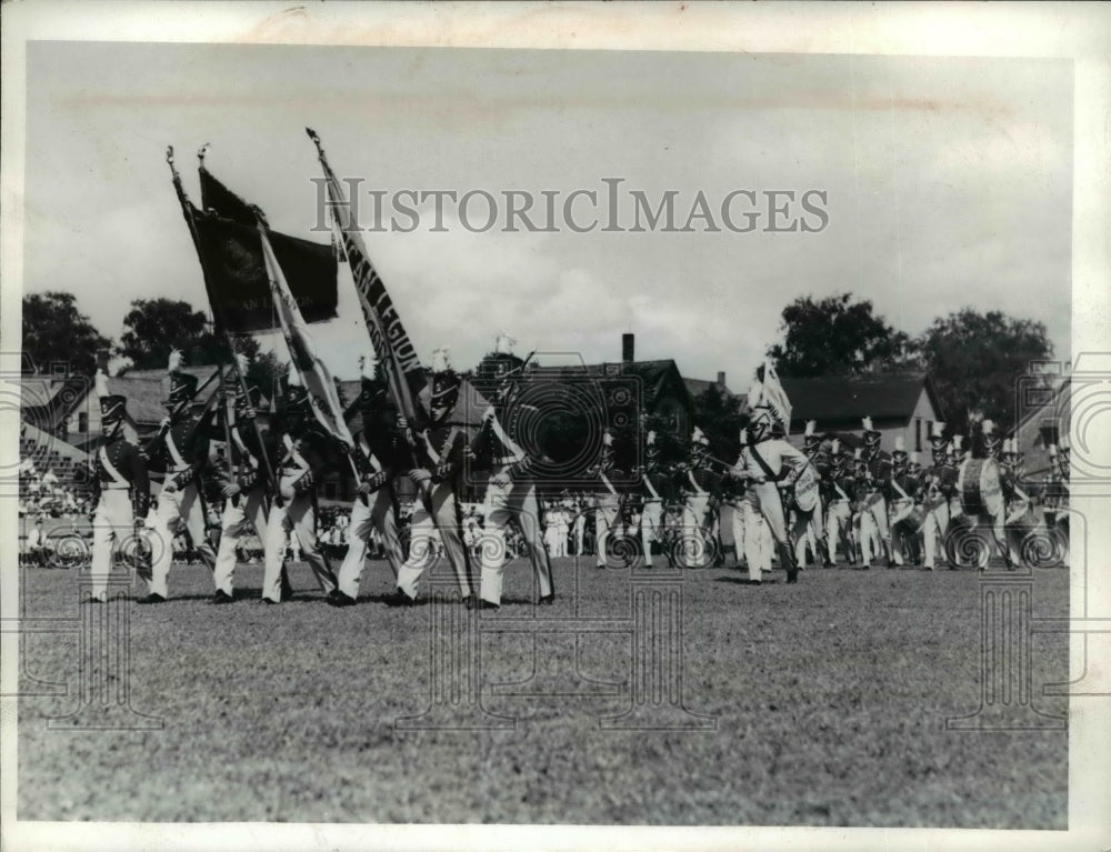 Press Photo Previous year's champion Mandalin's Drill Team