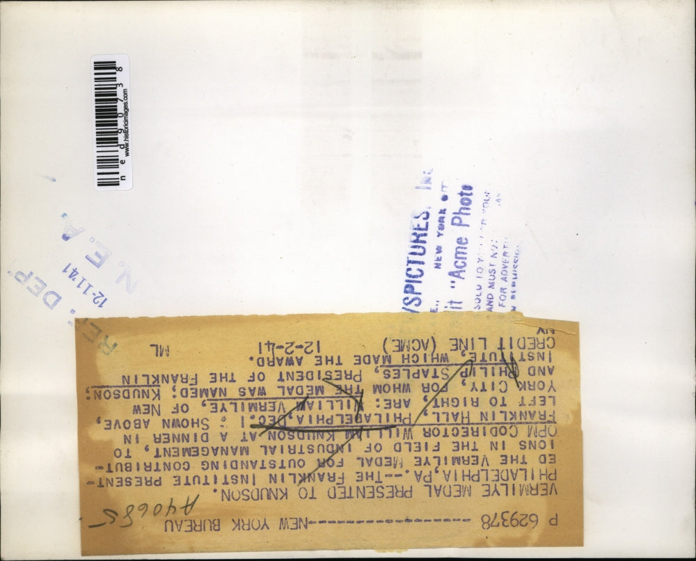 1941 Press Photo Vermilye medal awarded to William Knudson