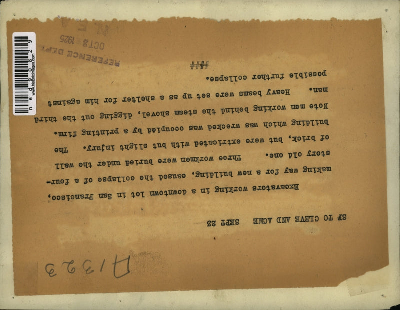 Load image into Gallery viewer, 1925 Press Photo Wreckage of a collapsed four-story old building by excavators
