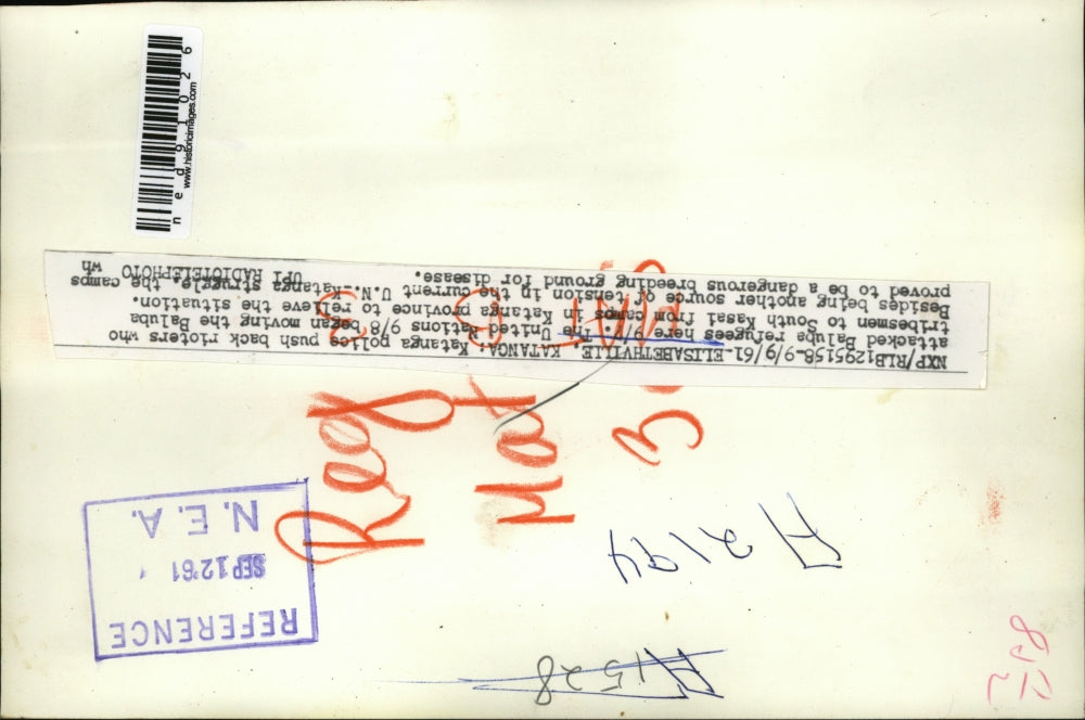 1961 Press Photo of Katanga police pushing back rioters.