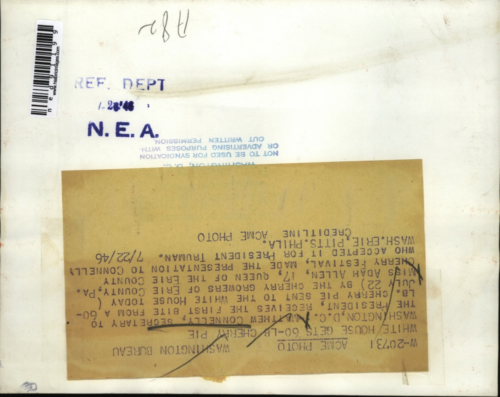 1946 Press Photo Queen of the Erie County Cherry Festival and Matthew Connelly