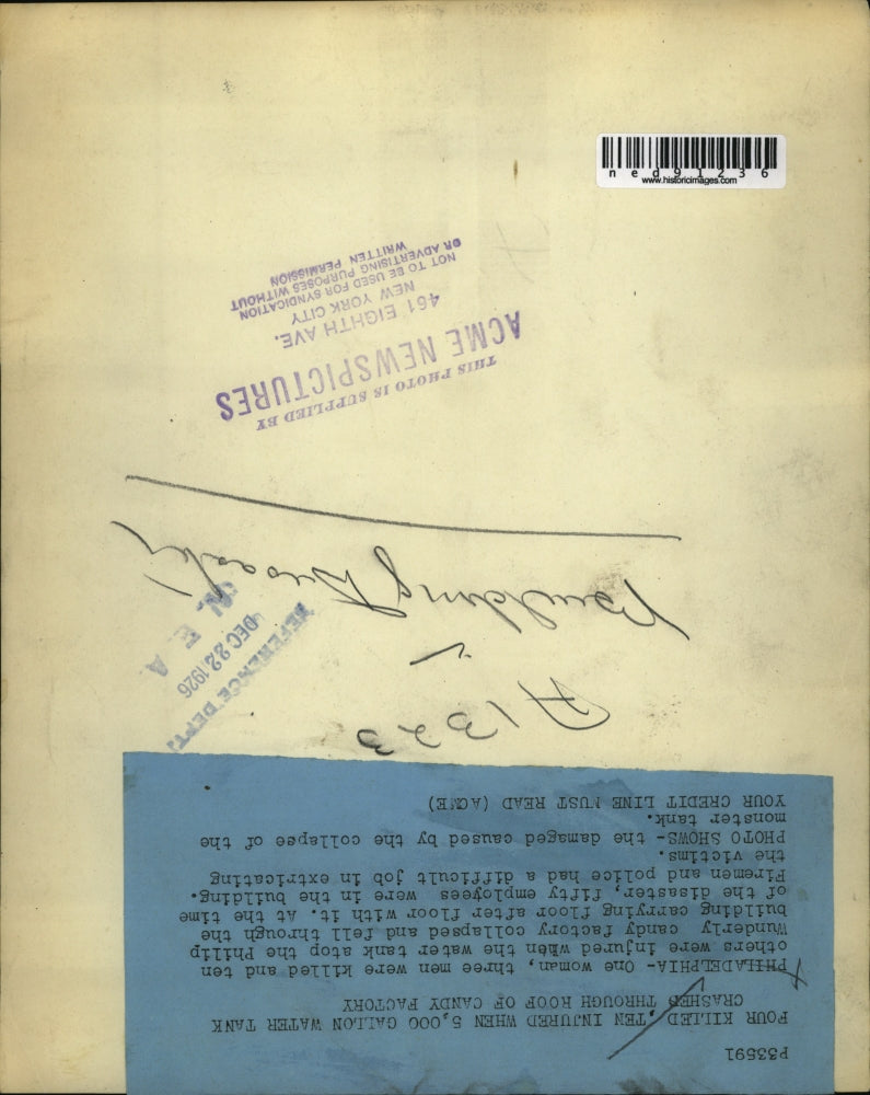 1926 Press Photo of candy factory that a 5,000 gallon water tank fell through