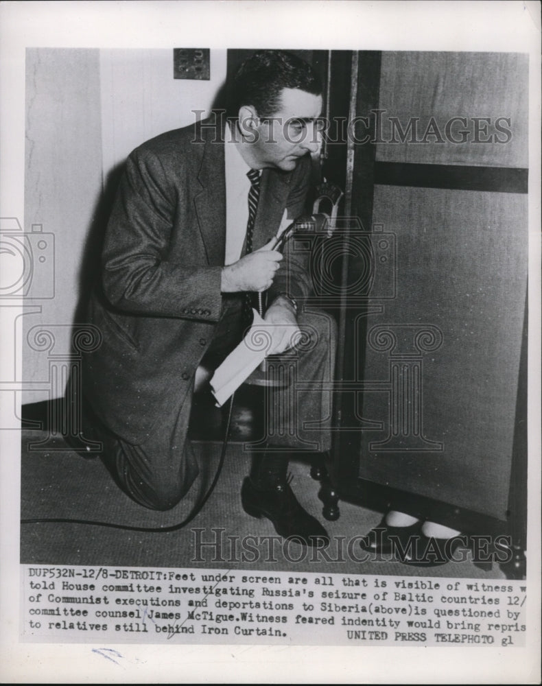 Load image into Gallery viewer, 1953 Press Photo of James McTigue counsel for the House Committee on Baltic
