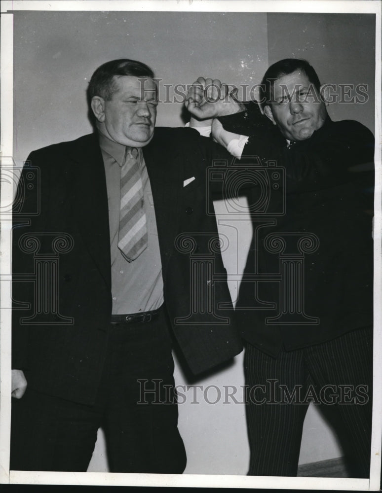 1940 Press Photo of Joe Varga and Pat McKee.
