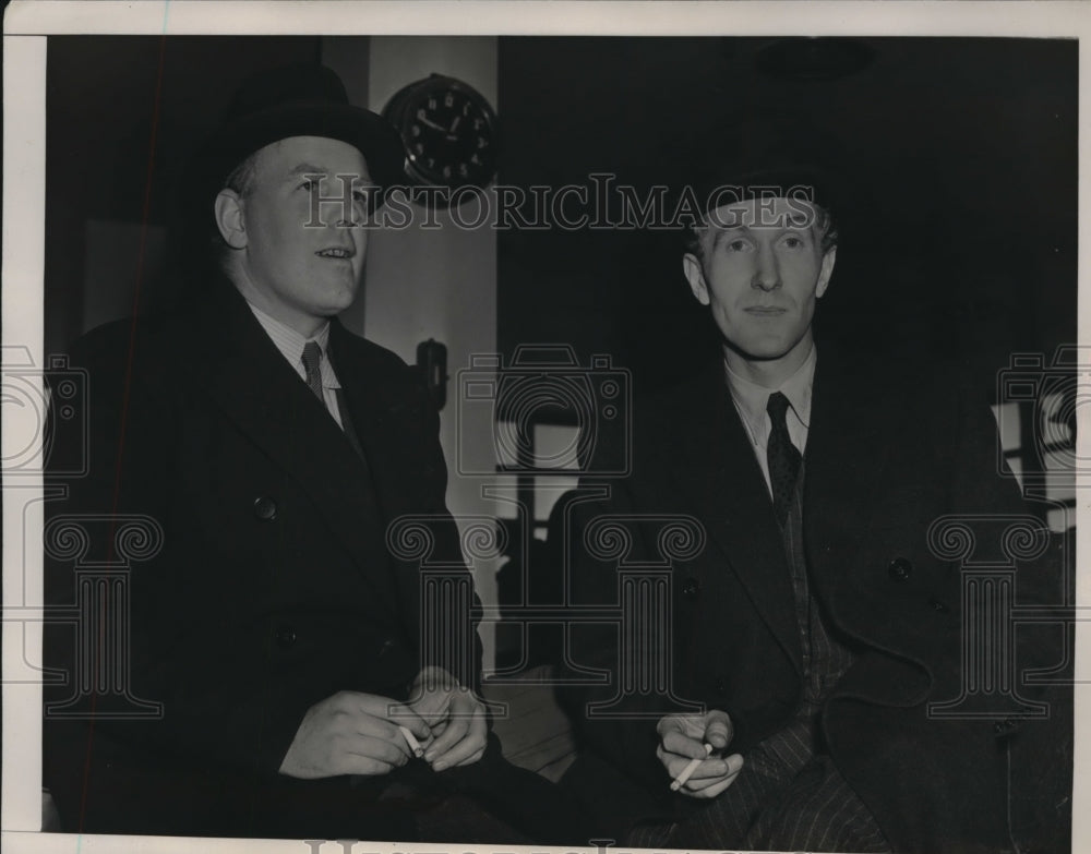1941 Press Photo of L-R Robert Thompson and John McClay