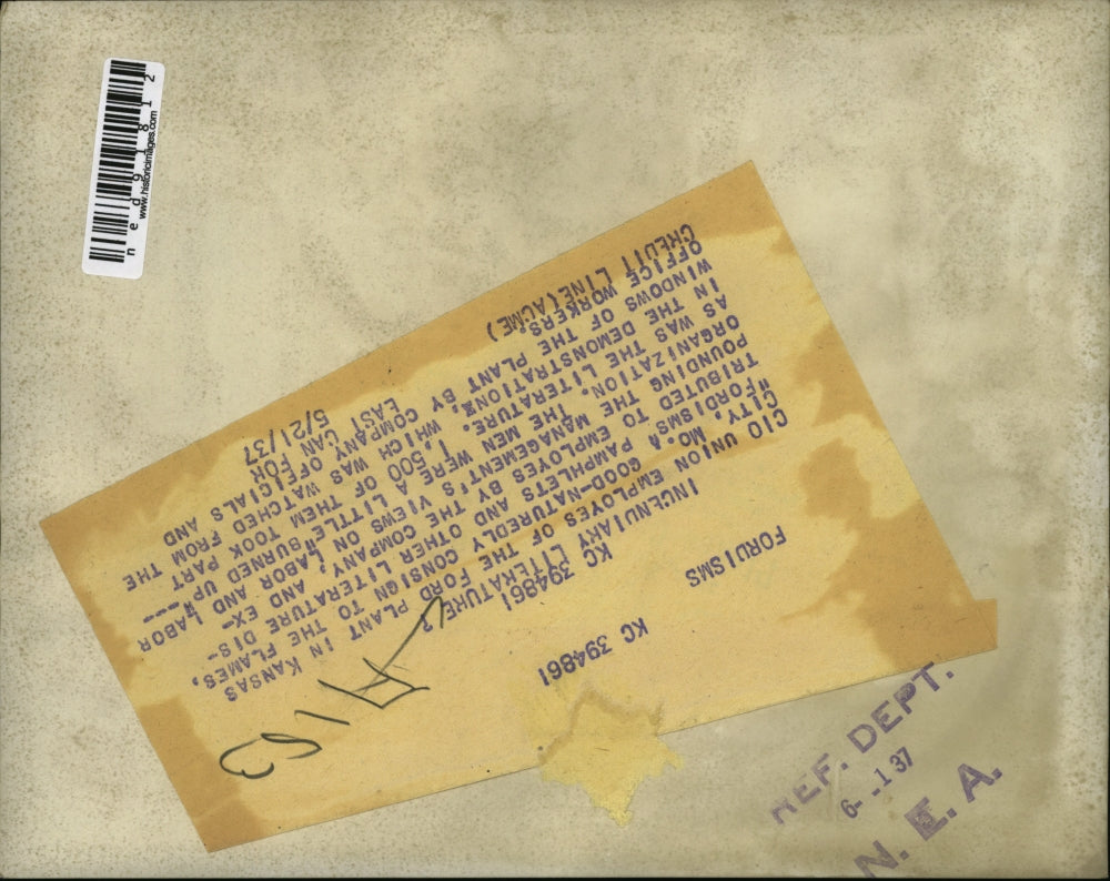 1937 Press Photo CIO Union employees demonstrate at the Ford Plant in Kansas