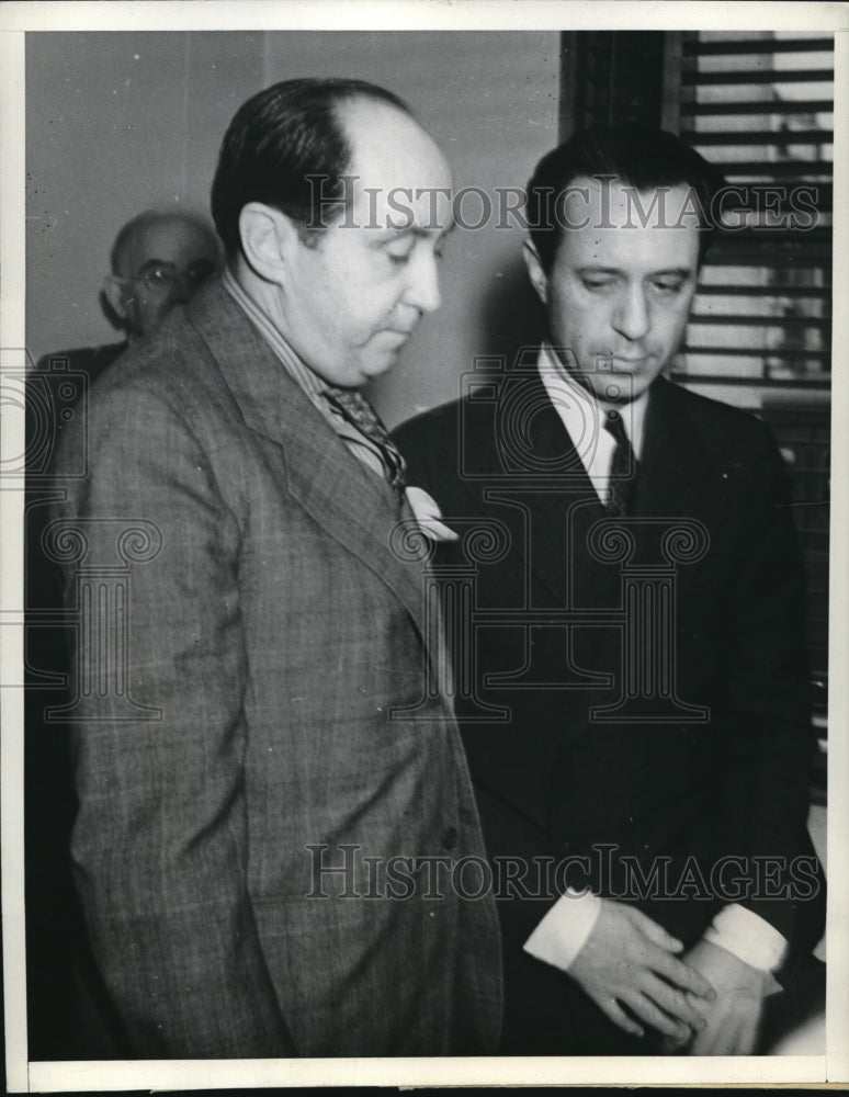 1937 Press Photo of L-R Attorney Jerry Geisler and Paul Wright.