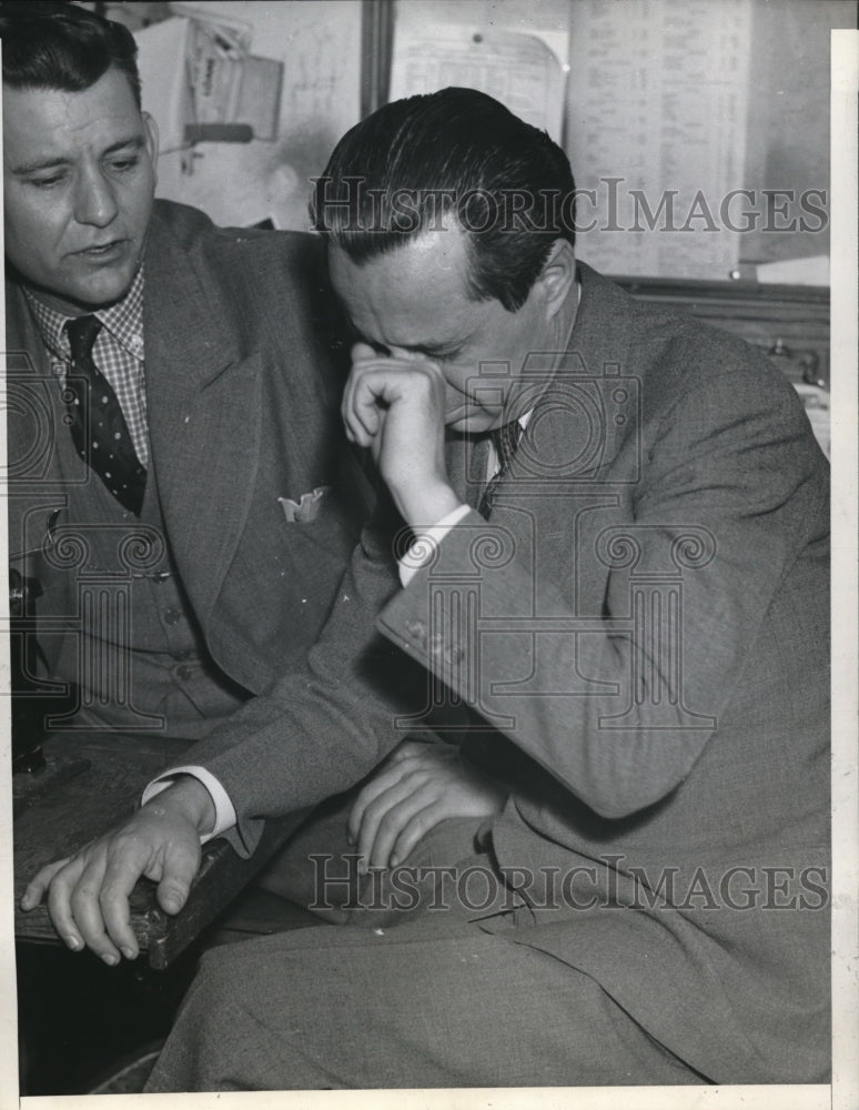 Load image into Gallery viewer, 1937 Press Photo of a distraught Paul A. Wright.
