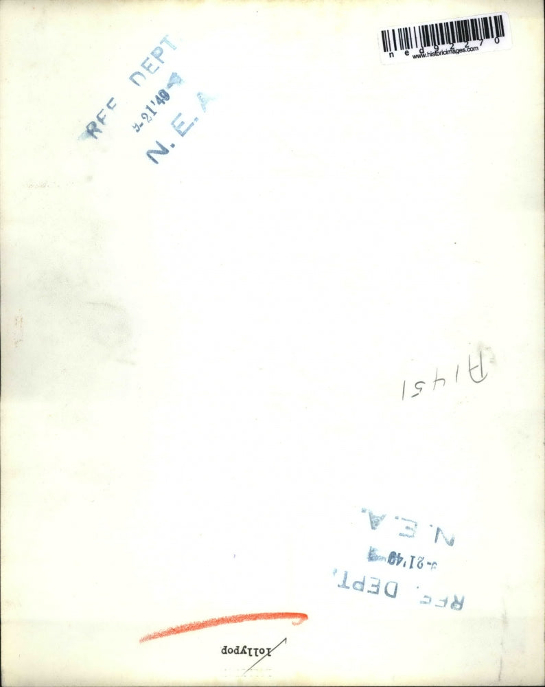 1949 Press Photo Young Girl Eating Lollipop