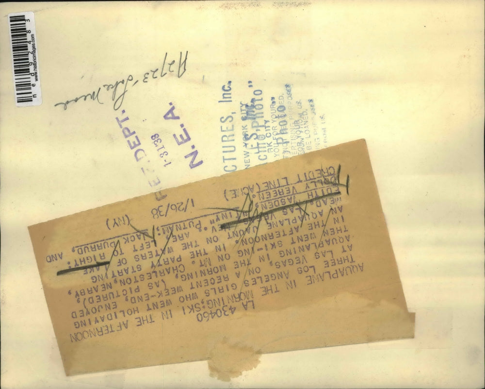 1938 Press Photo of four people water skiing. on waters of Lake Mead near Las