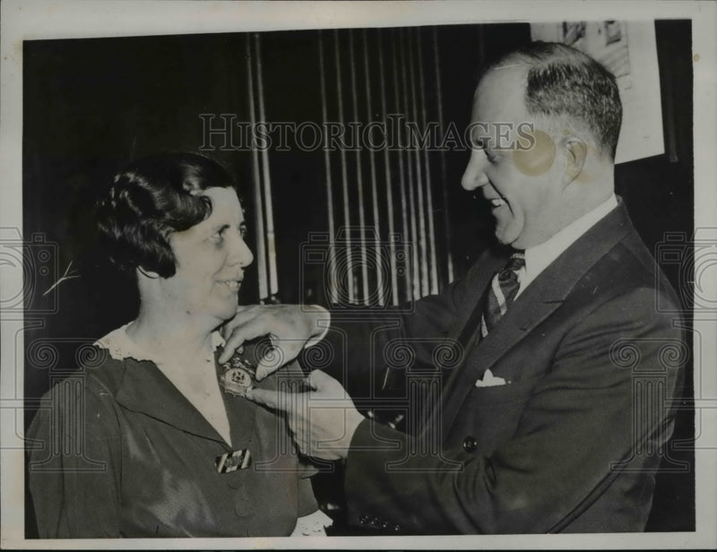 Load image into Gallery viewer, 1937 Press Photo Mary E. Kennedy as acting Secretary for Police Commissioner
