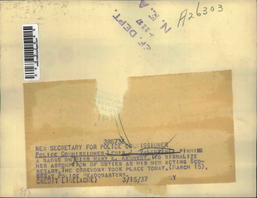 1937 Press Photo Mary E. Kennedy as acting Secretary for Police Commissioner