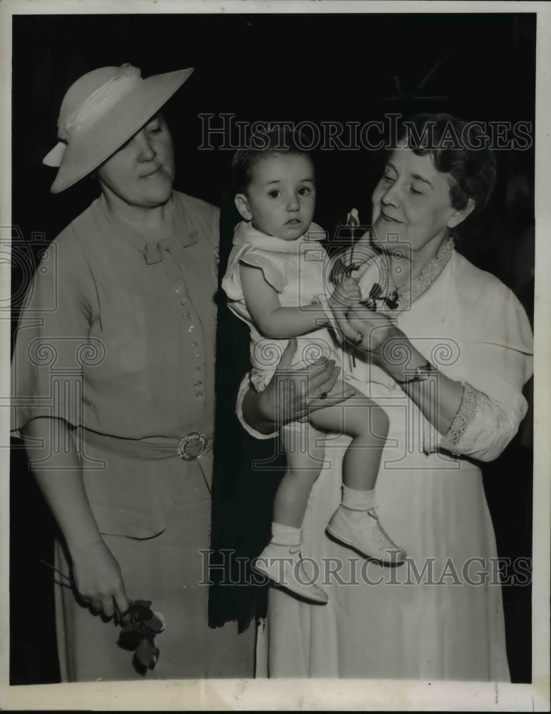 1938 Press Photo mothers dedicate service of babies to W.C.T.U.