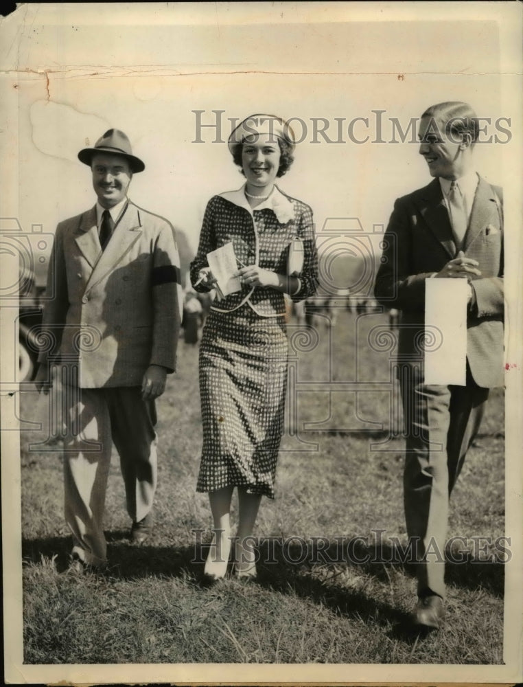 1935 Press Photo of Miss Margaret Dorrance at a race.