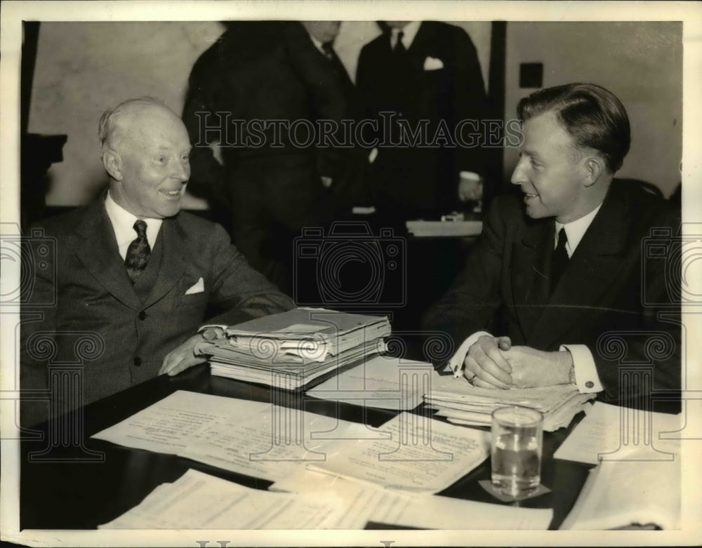 1934 Press Photo of Franklyn D. Mooney (L) President of the New York and Cuba