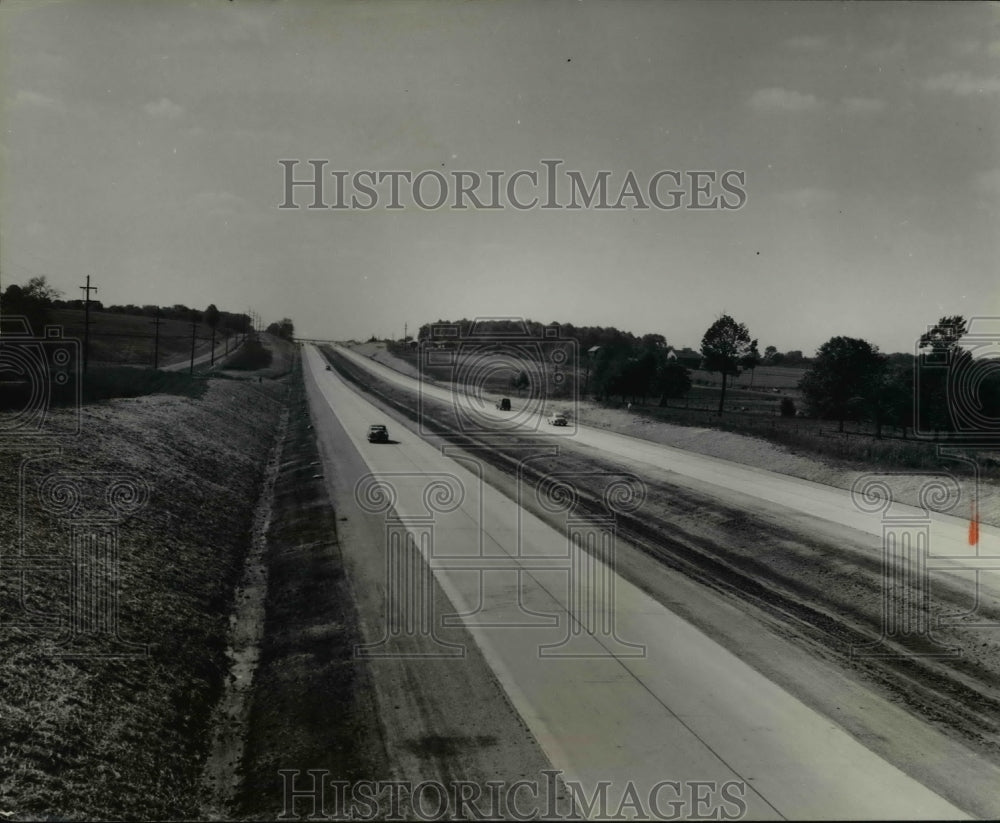 1958 Press Photo of an advertisement for the Ohio Turnpike.