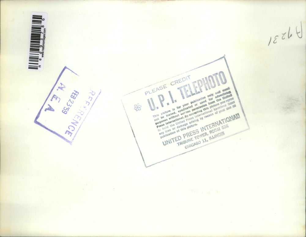 1959 Press Photo Peoria Ill typical scene on Ill River & boats stuck in ice