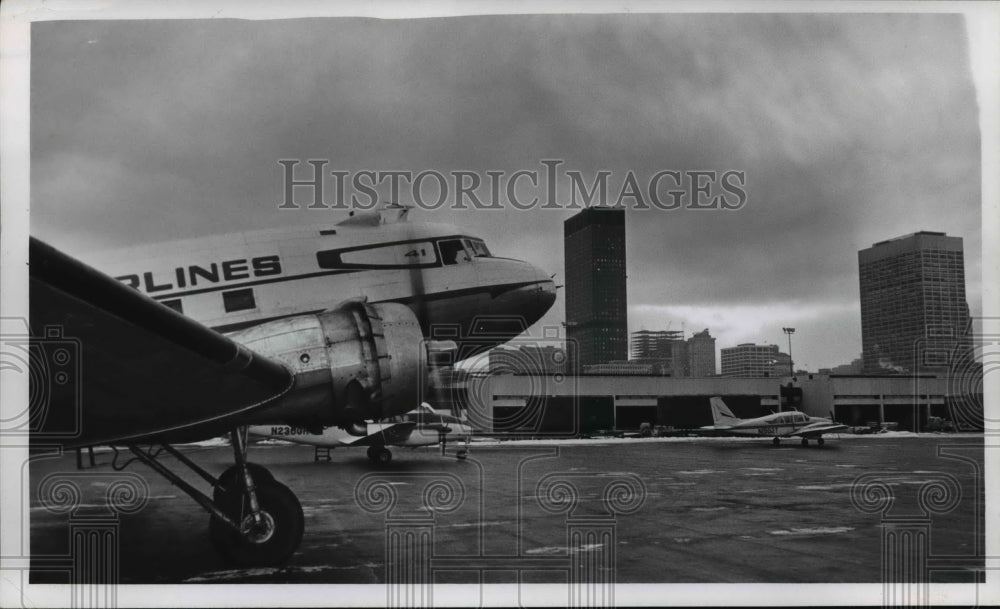 1968 Press Photo Burke Dowtown Airport Ohio- Historic Images