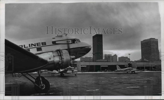 1968 Press Photo Burke Dowtown Airport Ohio- Historic Images