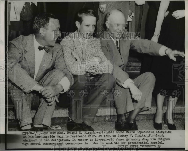 Load image into Gallery viewer, 1952 Press Photo President Dwight Eisenhower, Sidney W. Thaxter, James Acheson

