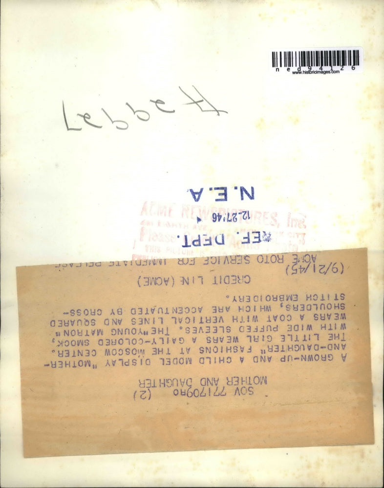 1945 Press Photo Child & Adult Models Wearing Puff-Sleeved Embroidered Coats