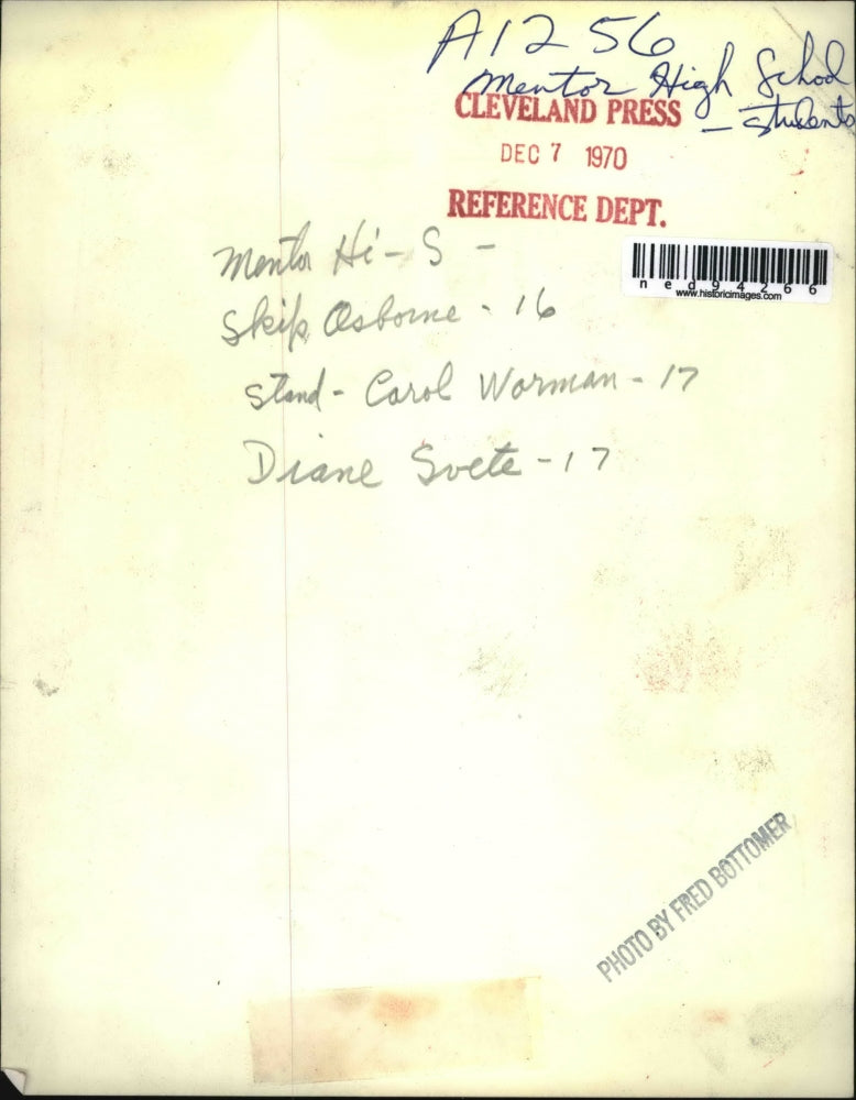 1970 Press Photo Mentor High School Students in Play - ned94266