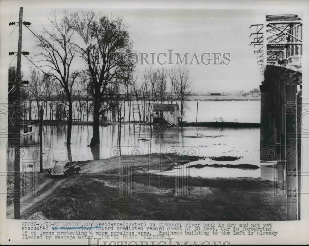 1952 Press Photo Riverside Missouri Flooded