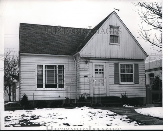 1965 Press Photo House at 13917 Lakewood Heights Boulevard