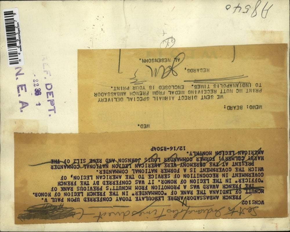 1936 Press Photo French Ambassador Leboulaye Promotes Paul McNutt to Commader