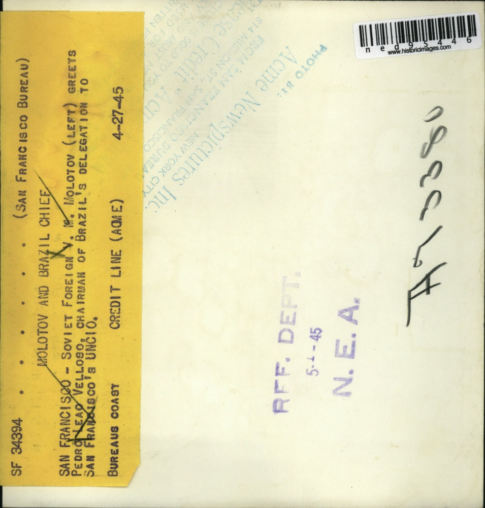 1945 Press Photo Soviet Foreign Minister Vyacheslav Molotov, Pedro Leao Velloso