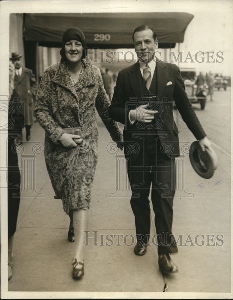 1930 Press Photo NYC Doris Borden &amp; Mark H Haight on Park Avenue- Historic Images